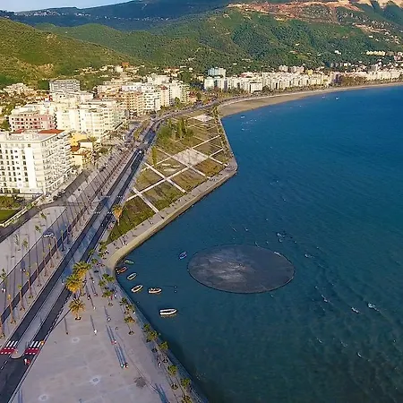 Отель Monte-carlo 3*