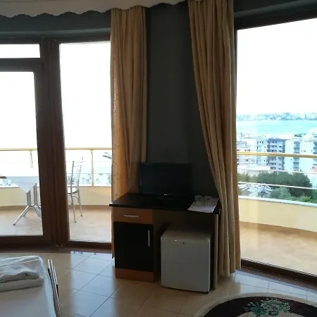 Отель Monte-carlo