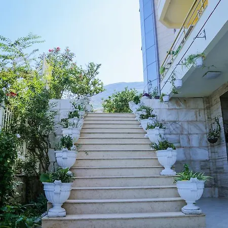 Monte-carlo 3*