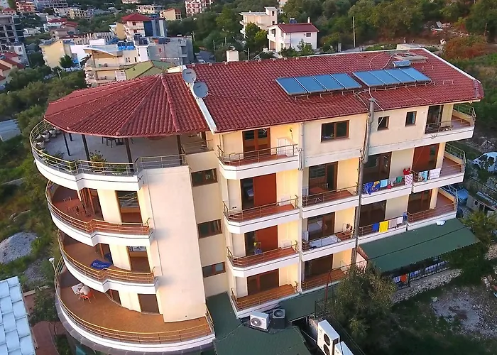 Monte-carlo 酒店 3*