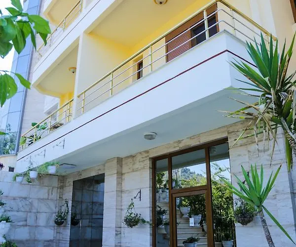 酒店 Monte-carlo 3*